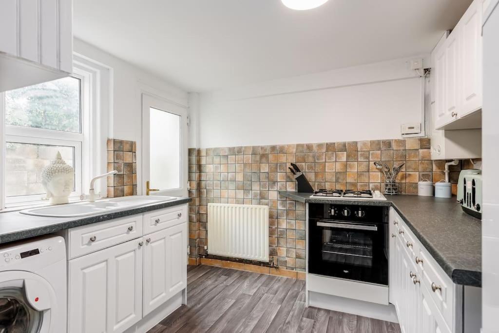 Weekly Monthly Deal-4 Beds-Large House-Driveway By Lima Apartments Ltd Bournemouth Exterior foto